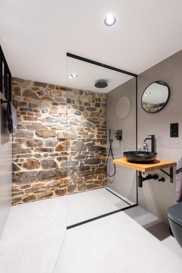 Villa Tynil Saint Jean: Renovated Old Barn + Nordic Bath à Aubel Extérieur photo