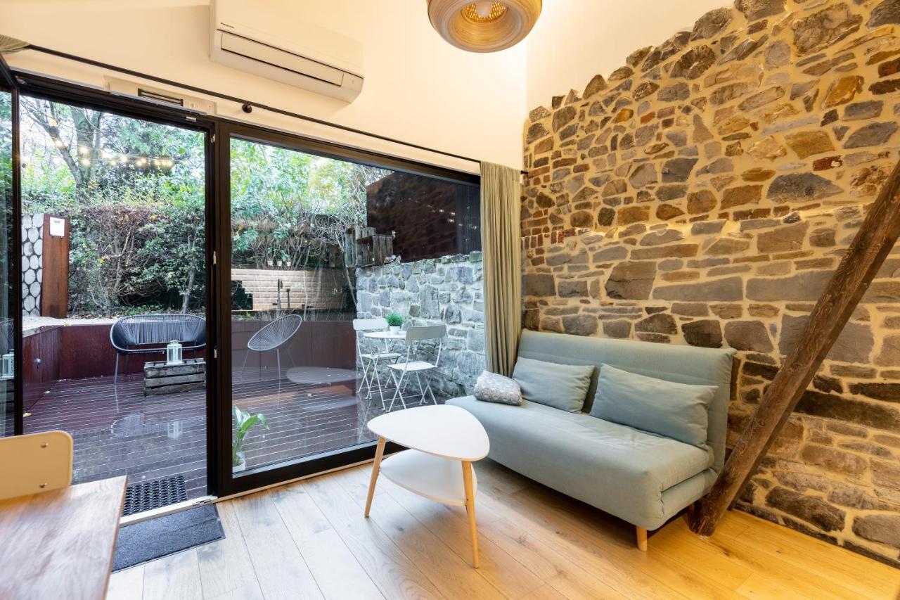 Villa Tynil Saint Jean: Renovated Old Barn + Nordic Bath à Aubel Extérieur photo
